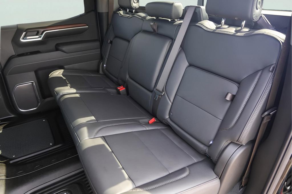 Used 2025 GMC Sierra 1500 Denali image 27