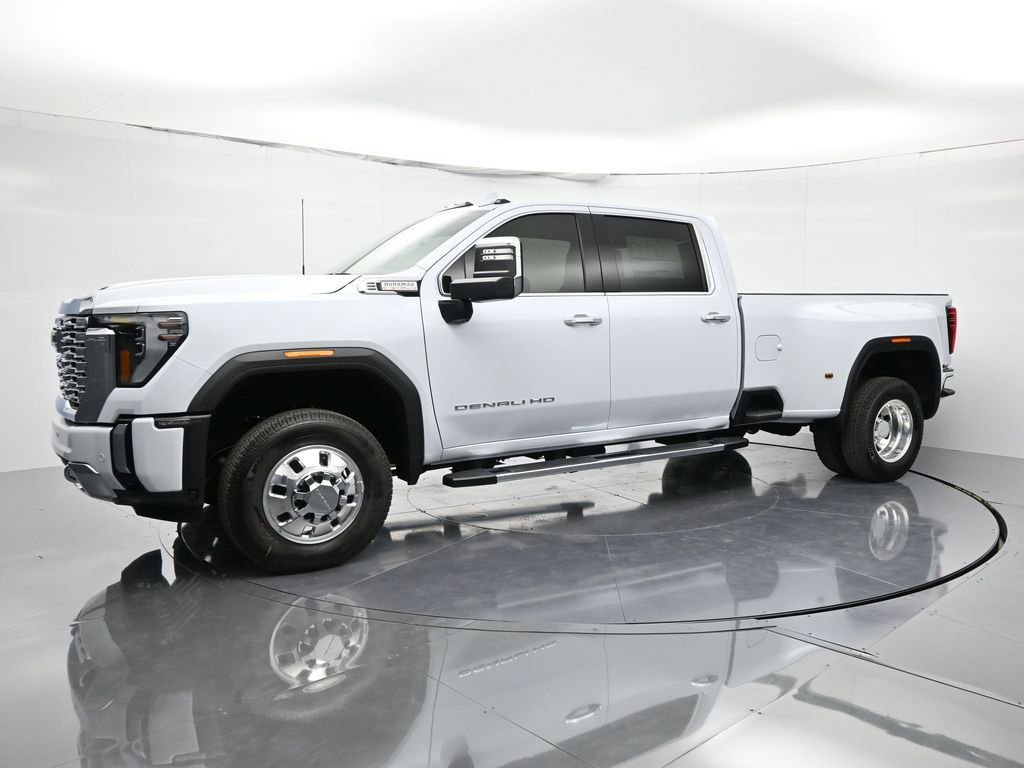 New 2026 GMC Sierra 3500 Denali w/ Technology Package image 9