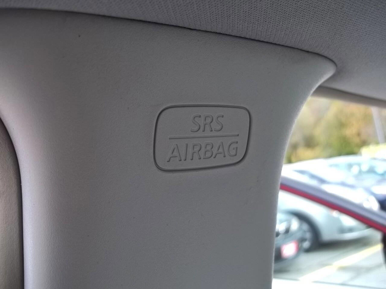 Used 2014 Nissan Versa SL w/ Tech Package image 12