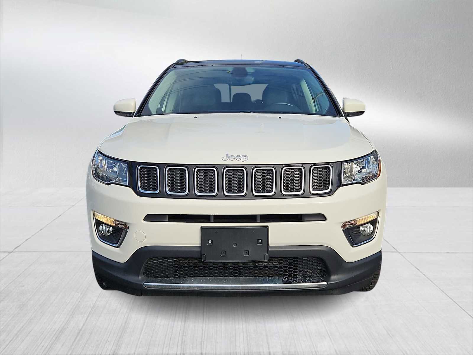 Used 2020 Jeep Compass Limited image 3