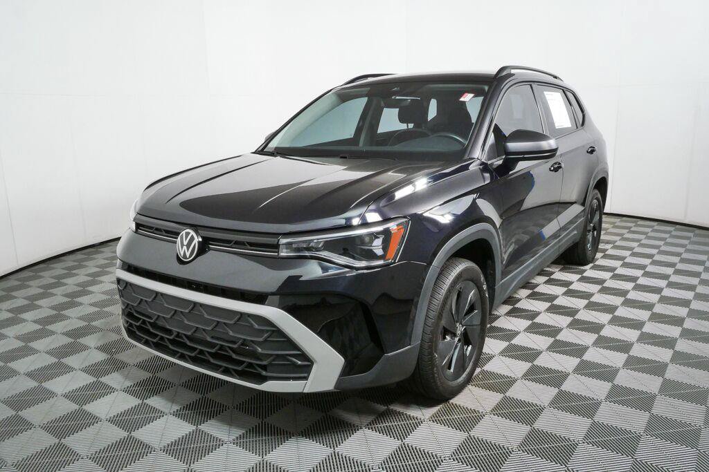 Used 2025 Volkswagen Taos S FWD image 28