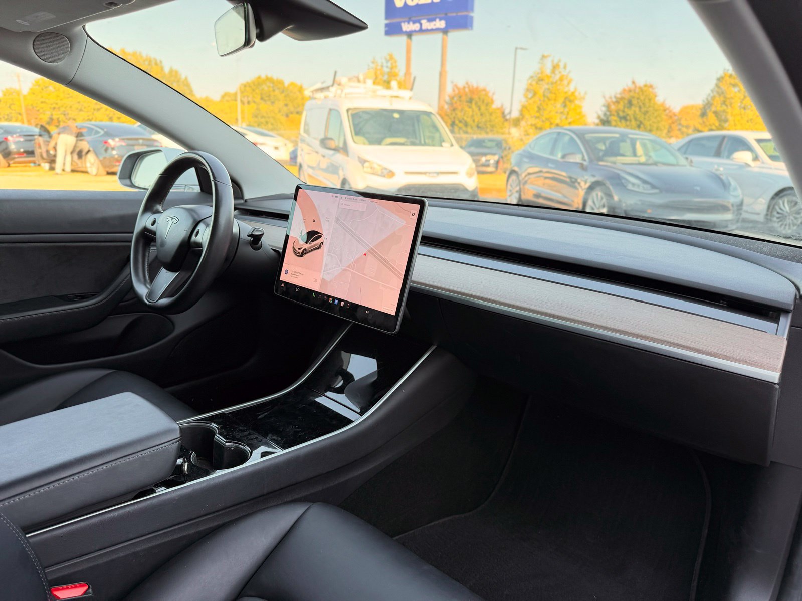 Used 2018 Tesla Model 3 Long Range AWD/4WD image 23