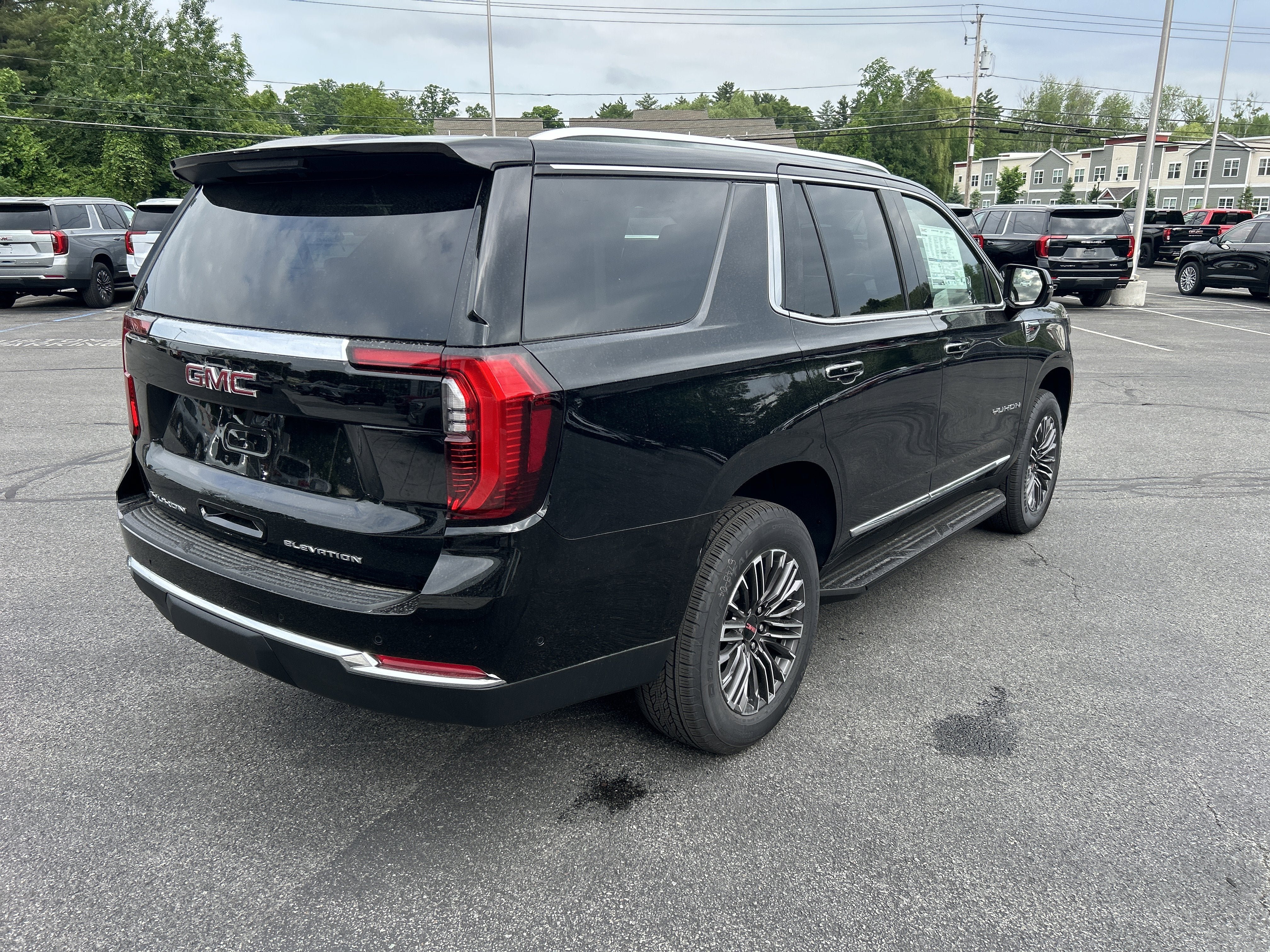 New 2026 GMC Yukon Elevation AWD/4WD image 16