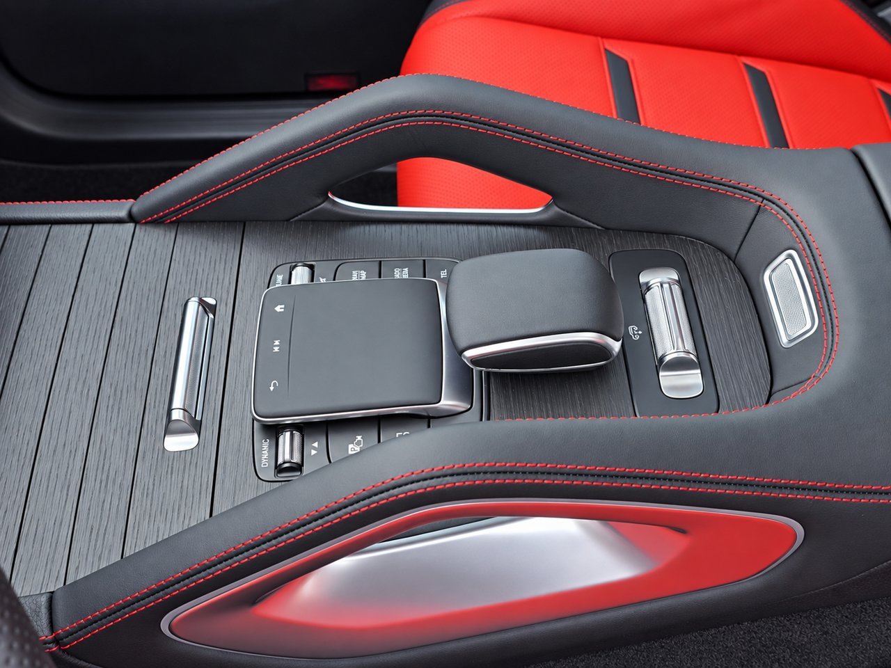 New 2027 Mercedes-Benz GLE 53e AMG 4MATIC Coupe image 23