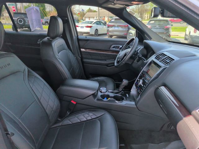 Used 2018 Ford Explorer Platinum AWD/4WD image 16