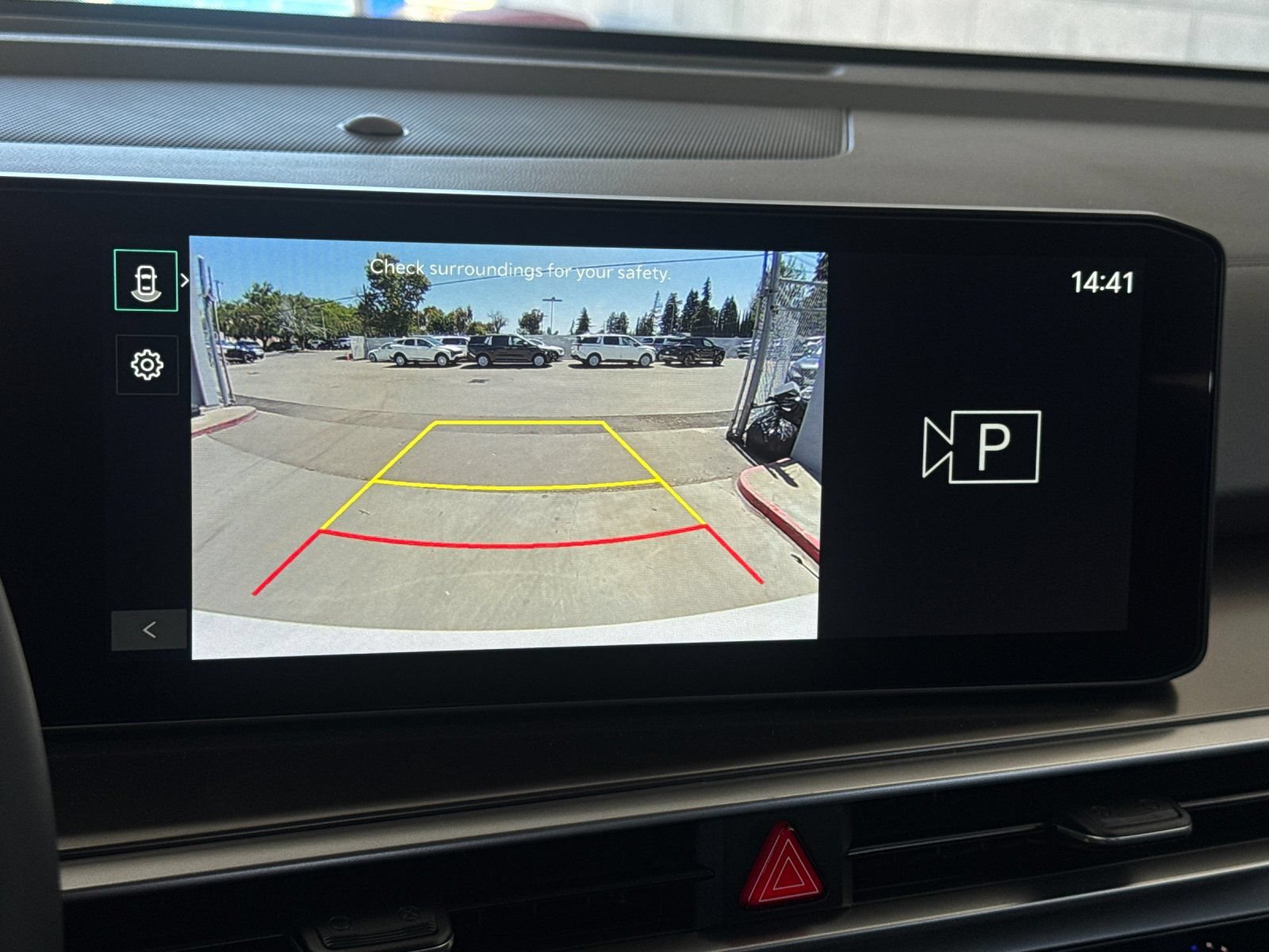 New 2026 Kia Sorento LX FWD image 18