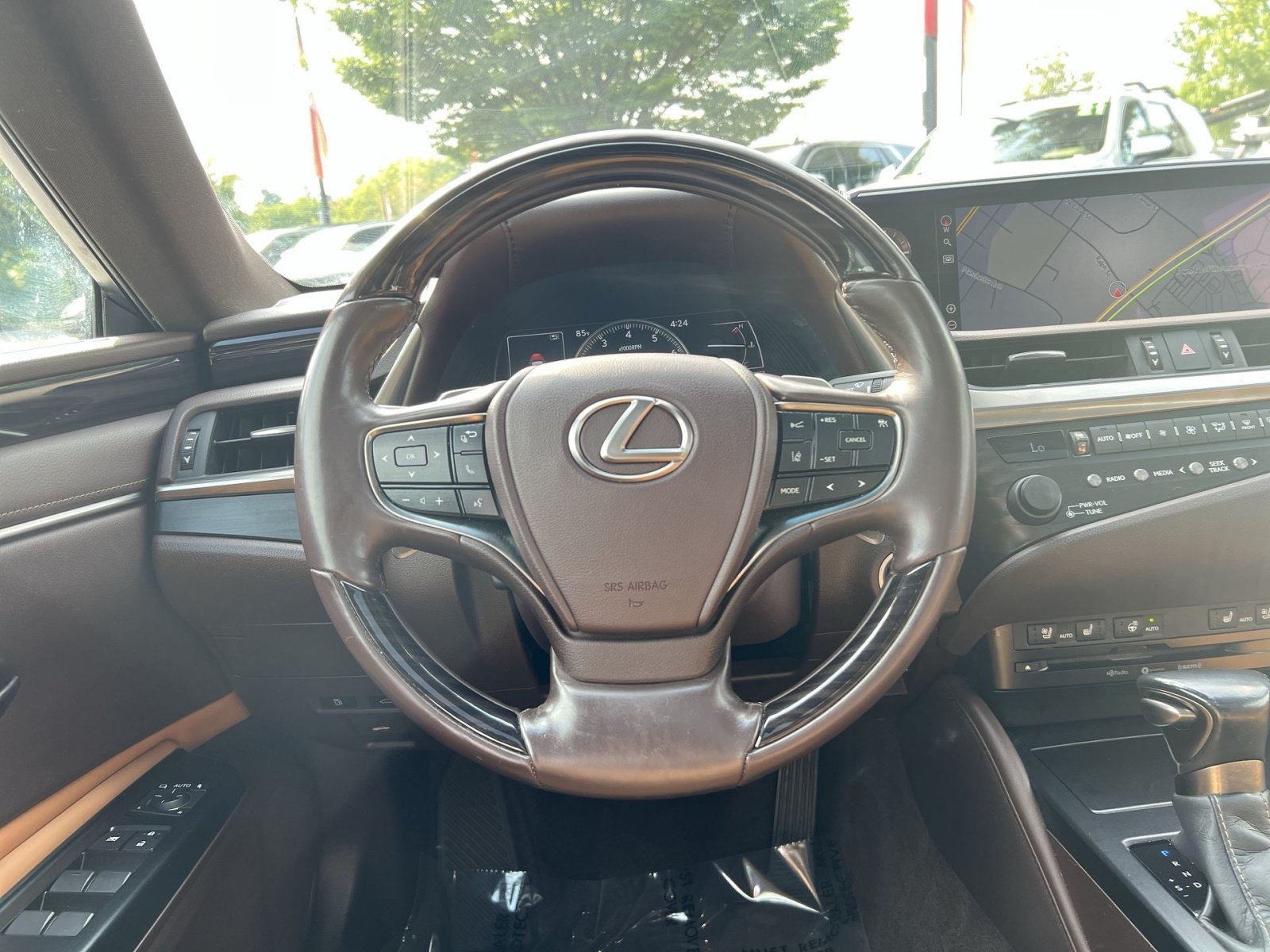 Used 2020 Lexus ES 350 w/ Premium Package FWD image 16
