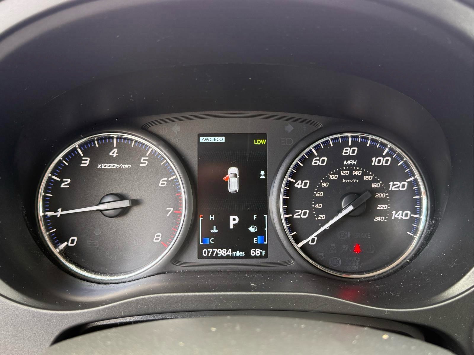 Used 2020 Mitsubishi Outlander SE AWD/4WD image 34