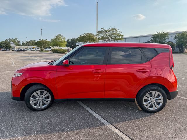 Used 2022 Kia Soul LX FWD image 8