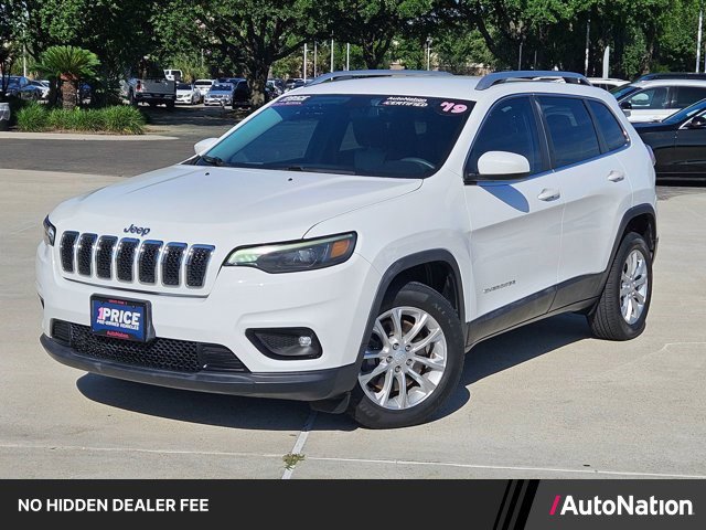 Used 2019 Jeep Cherokee Latitude w/ Popular Appearance Group