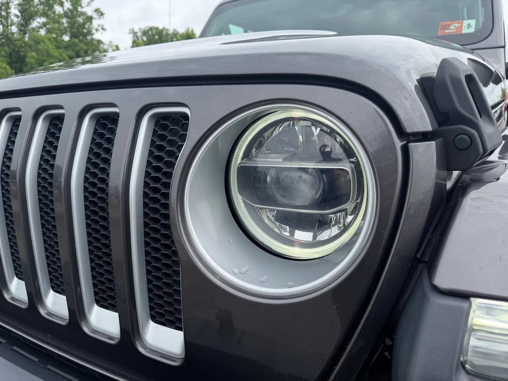 Used 2020 Jeep Wrangler Unlimited Sahara AWD/4WD image 8