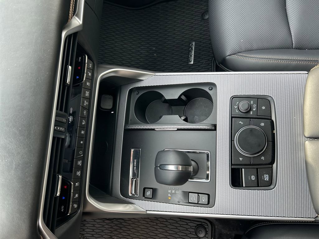 New 2025 MAZDA CX-90 Plug-In Hybrid w/ Premium Plus image 18