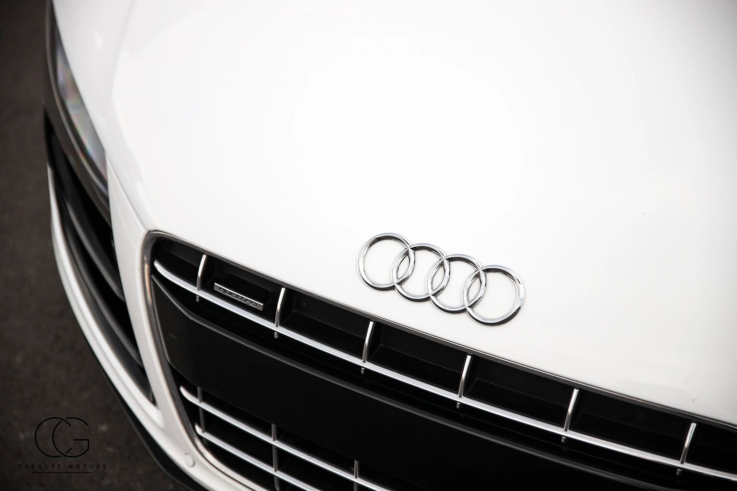 Used 2011 Audi R8 V10 AWD/4WD image 24