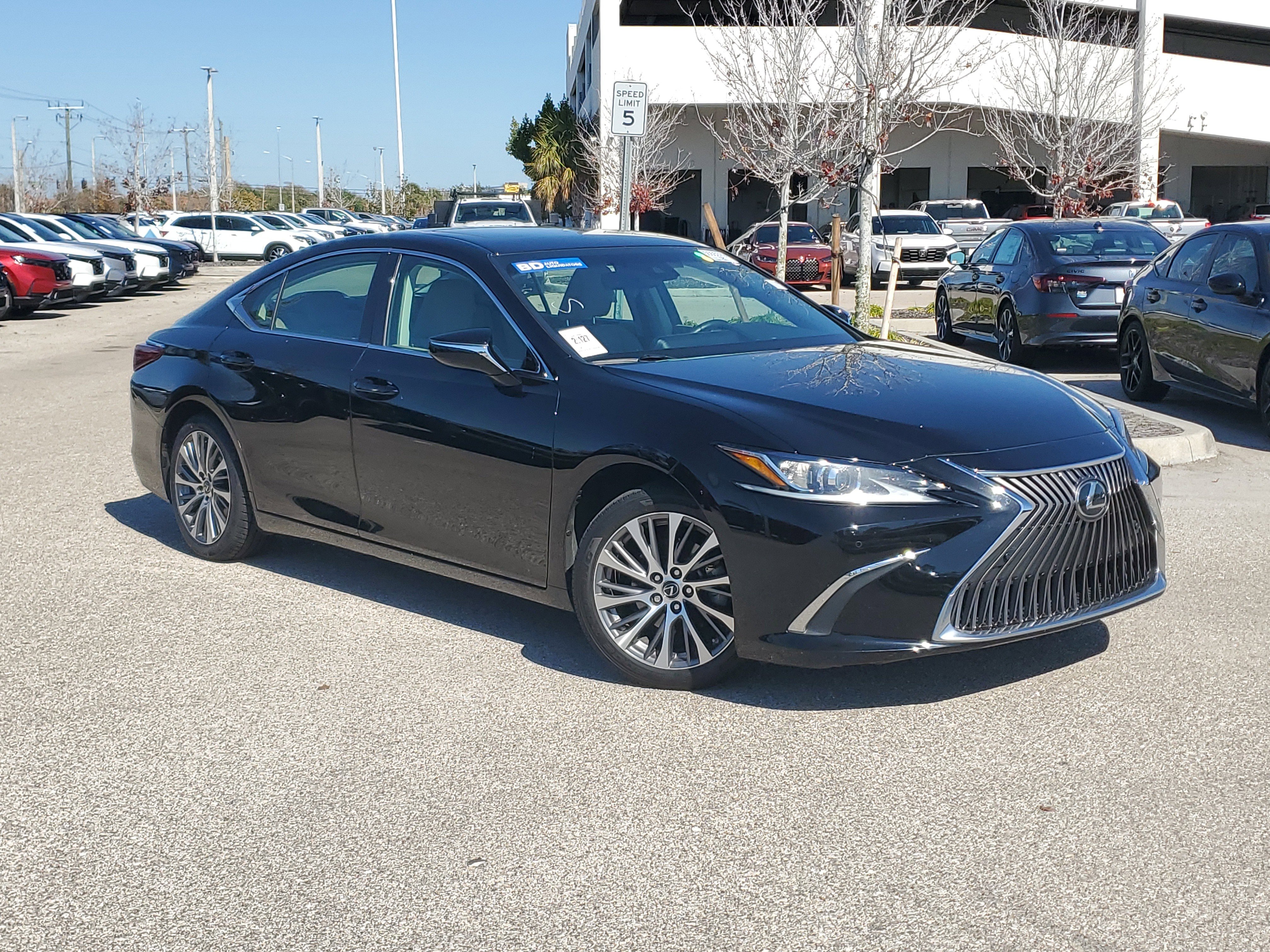 Used 2019 Lexus ES 350 w/ Premium Package image 31