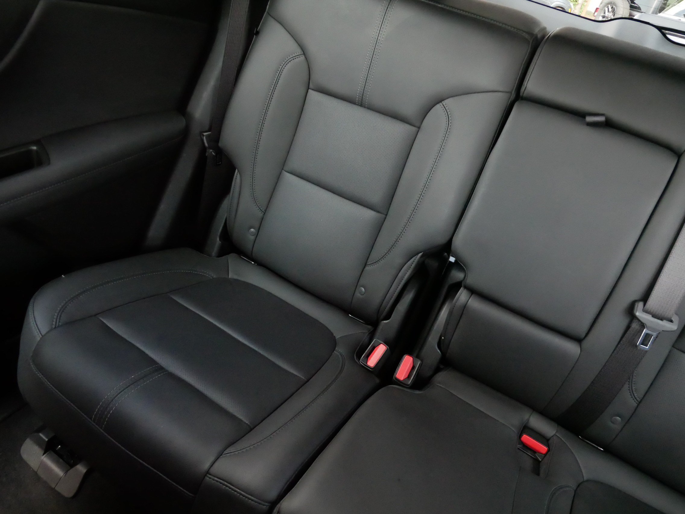 Used 2019 Chevrolet Blazer LT AWD/4WD image 12