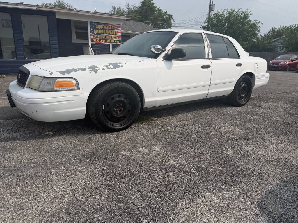 Used 2008 Ford Crown Victoria Police Interceptor RWD image 2
