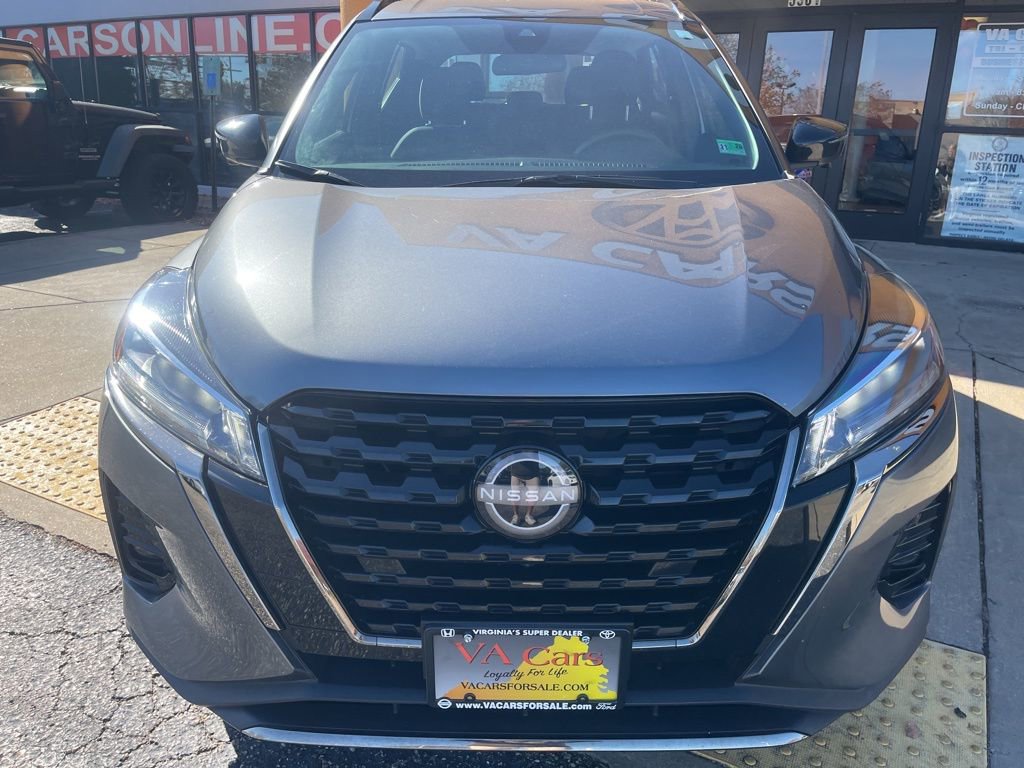 Used 2024 Nissan Kicks SR image 9