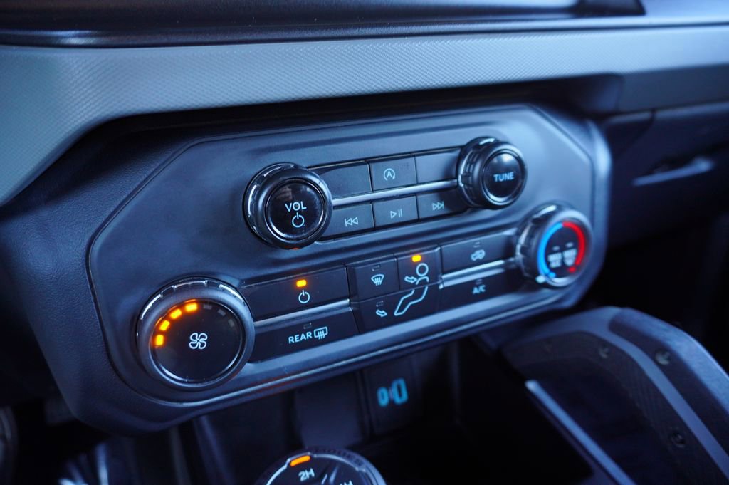 Used 2022 Ford Bronco Big Bend image 17