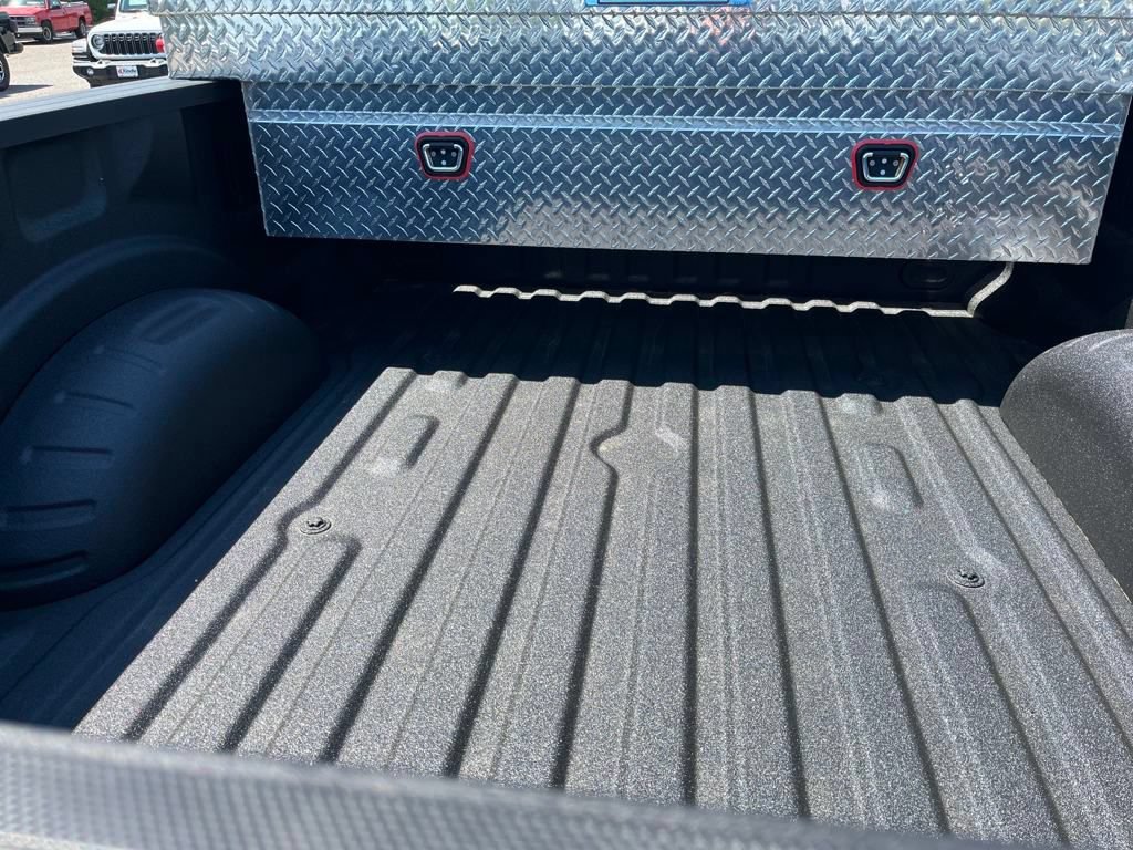 New 2025 Ford F350 Lariat w/ Lariat Ultimate Package AWD/4WD image 31