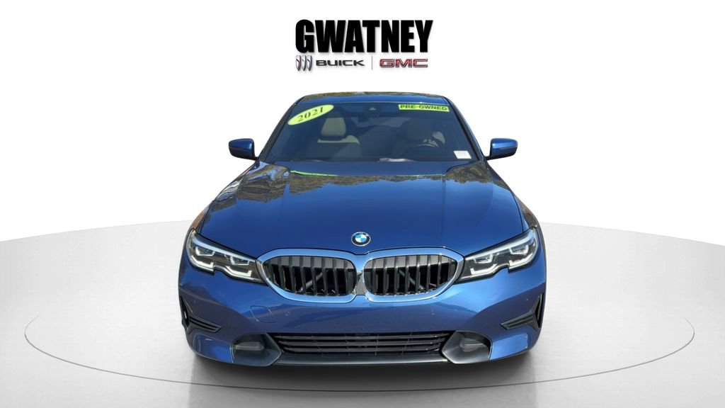 Used 2021 BMW 330i xDrive Sedan w/ Driving Assistance Package video 2