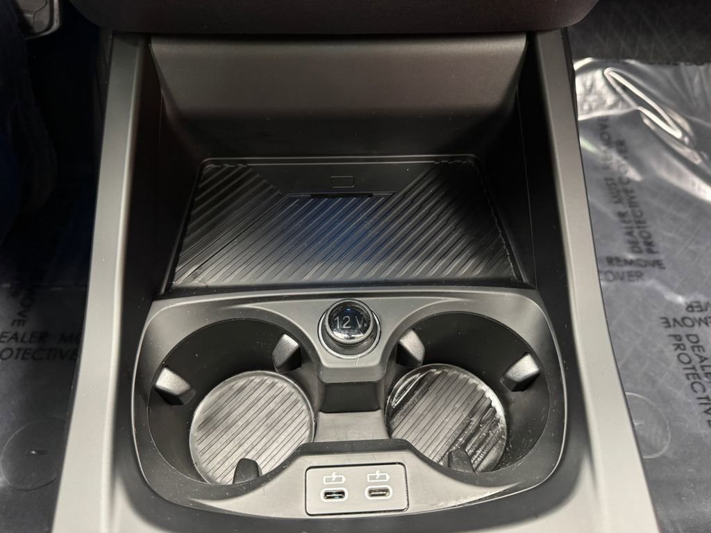 Certified 2025 BMW M235i xDrive w/ M Performance Package image 18