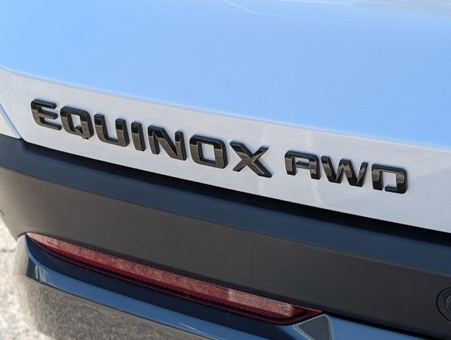 Used 2025 Chevrolet Equinox ACTIV w/ Safety and Technology Package image 17
