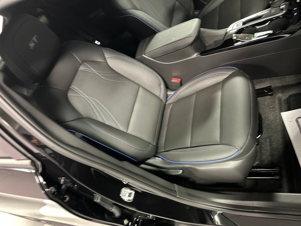 New 2026 Buick Envista Sport Touring w/ Convenience I Package FWD image 24