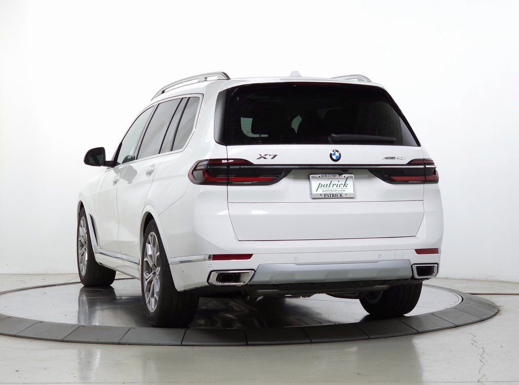 Used 2026 BMW X7 xDrive40i AWD/4WD image 6