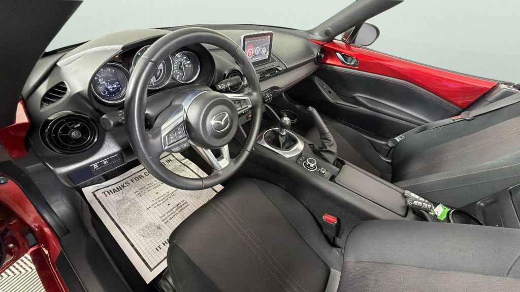 Used 2016 MAZDA MX-5 Miata Club w/ Brembo/BBS Package RWD image 22