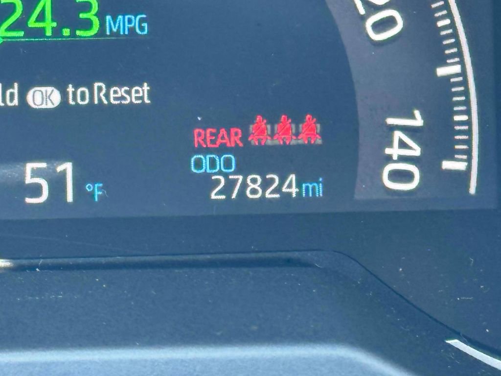 Used 2023 Toyota RAV4 LE AWD/4WD image 28