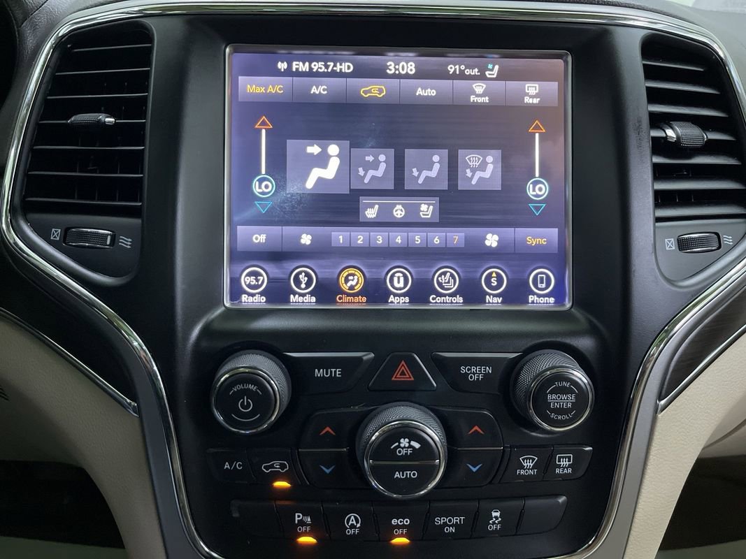 Used 2018 Jeep Grand Cherokee Overland image 24