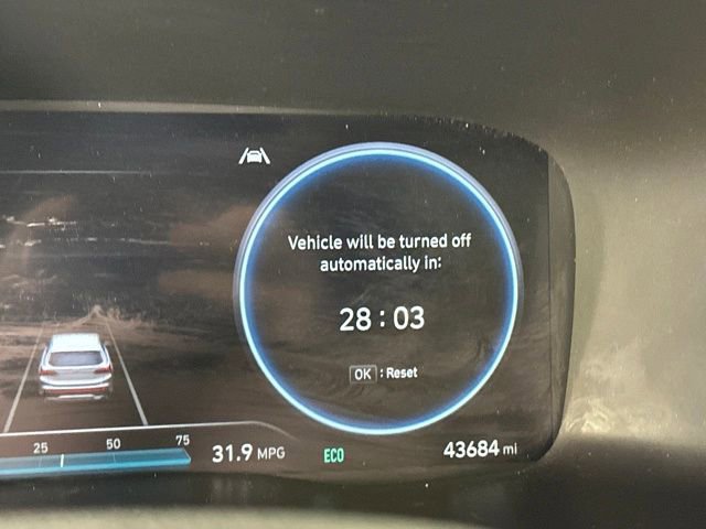 Certified 2022 Hyundai Santa Fe SEL Premium image 18