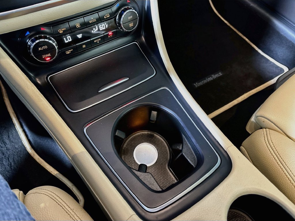 Used 2019 Mercedes-Benz GLA 250 4MATIC image 15