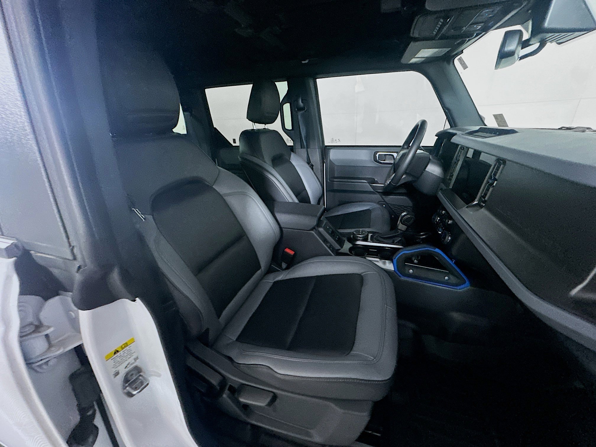 Used 2024 Ford Bronco Black Diamond image 31