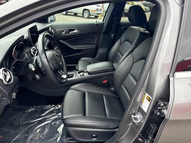 Used 2019 Mercedes-Benz GLA 250 4MATIC image 14