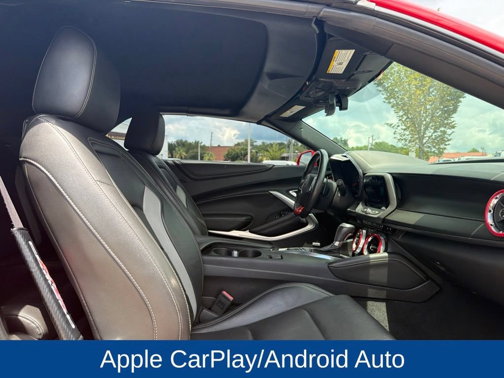 Used 2017 Chevrolet Camaro LT RWD image 28