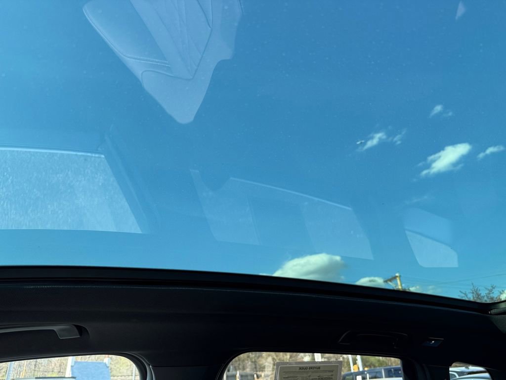 Certified 2025 BMW X3 xDrive30i w/ Premium Package image 32