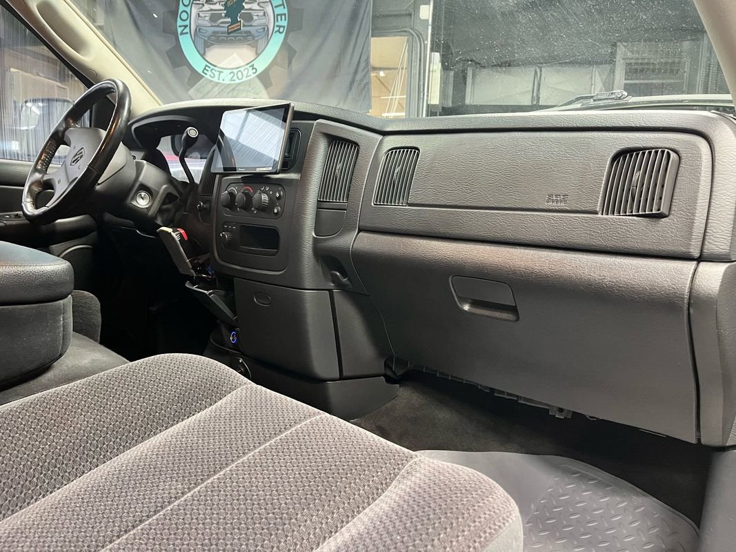 Used 2003 Dodge Ram 2500 Truck SLT image 20