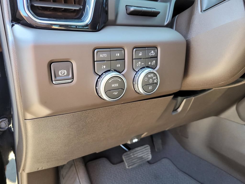Used 2026 GMC Sierra 2500 Denali w/ Denali Reserve Package AWD/4WD image 23