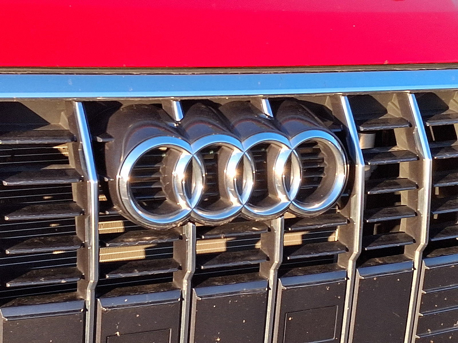 Used 2025 Audi Q3 2.0T Premium AWD/4WD image 8