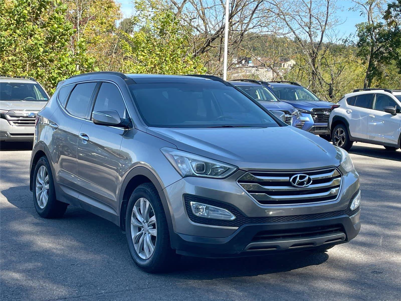 Used 2016 Hyundai Santa Fe Sport w/ Option Group 04 AWD/4WD image 7