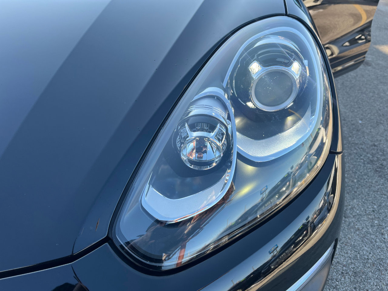 Used 2015 Porsche Cayenne Diesel image 49