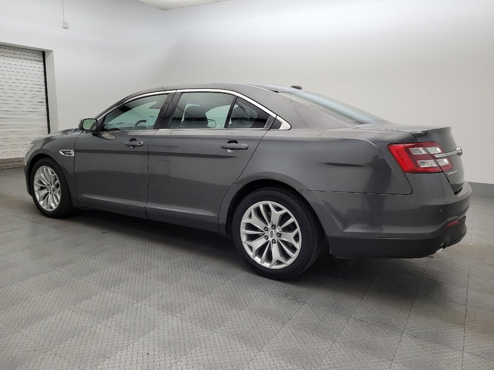 Used 2019 Ford Taurus Limited image 3