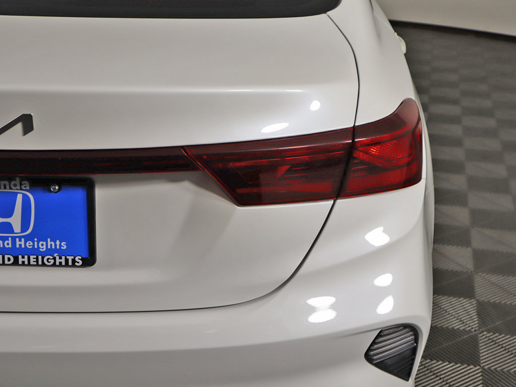 Used 2023 Kia Forte LXS FWD image 13