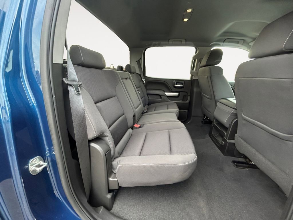 Used 2018 Chevrolet Silverado 1500 LT w/ All Star Edition image 11