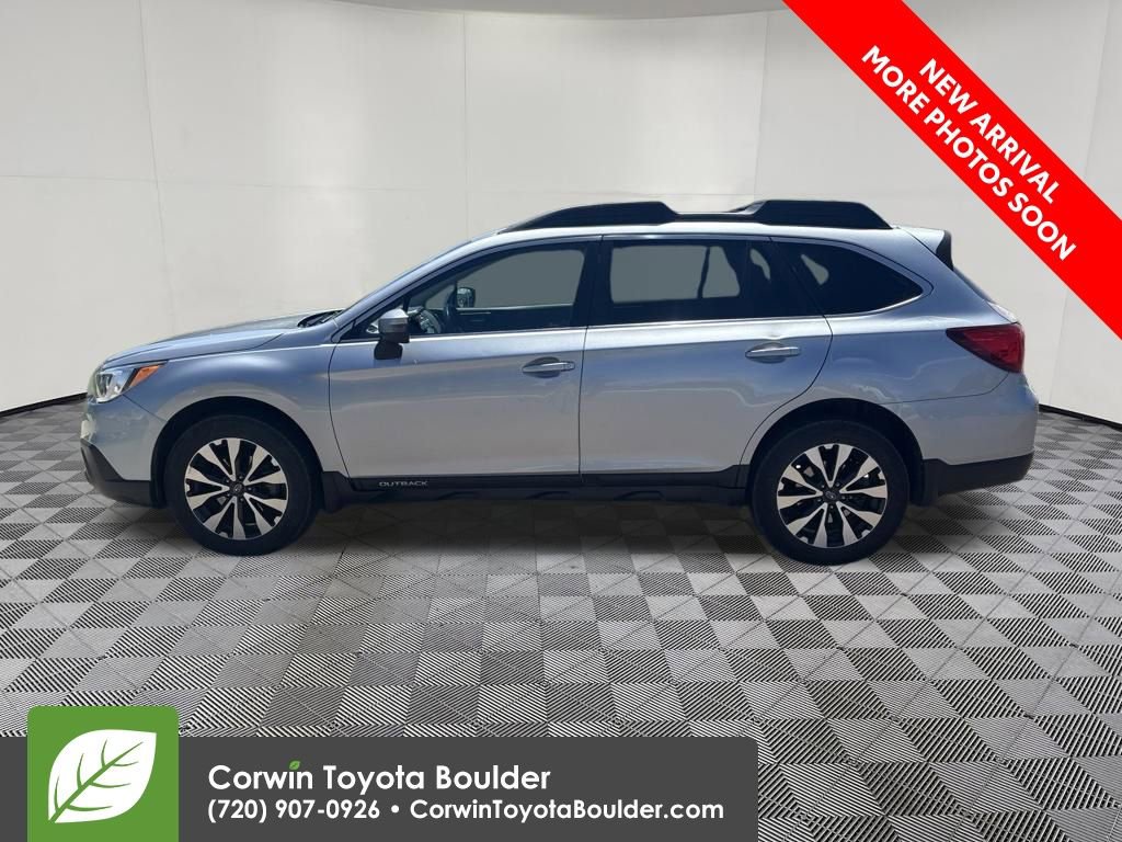 Used 2015 Subaru Outback 2.5i Limited AWD/4WD image 4