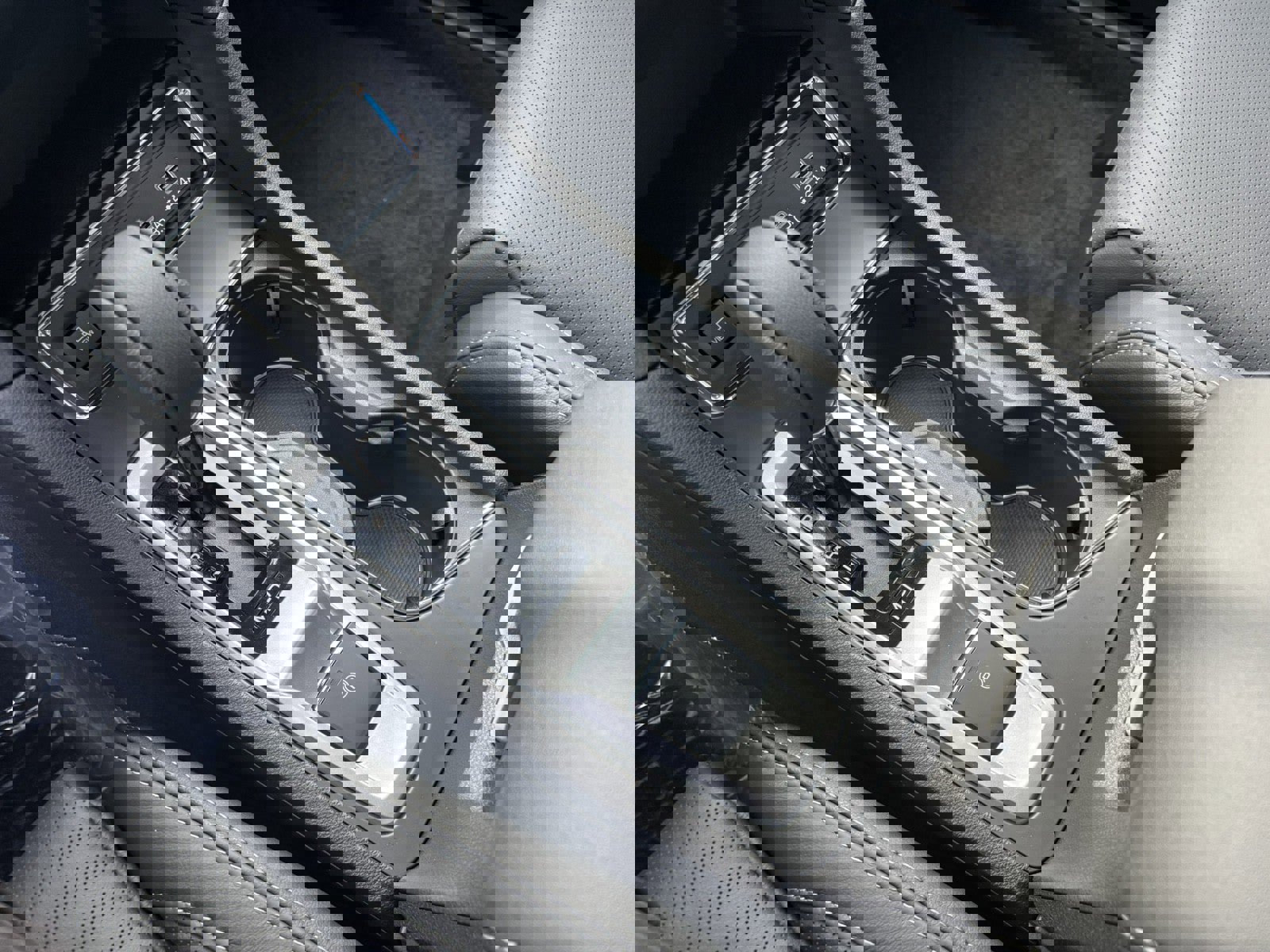 New 2025 Subaru Ascent Limited image 24