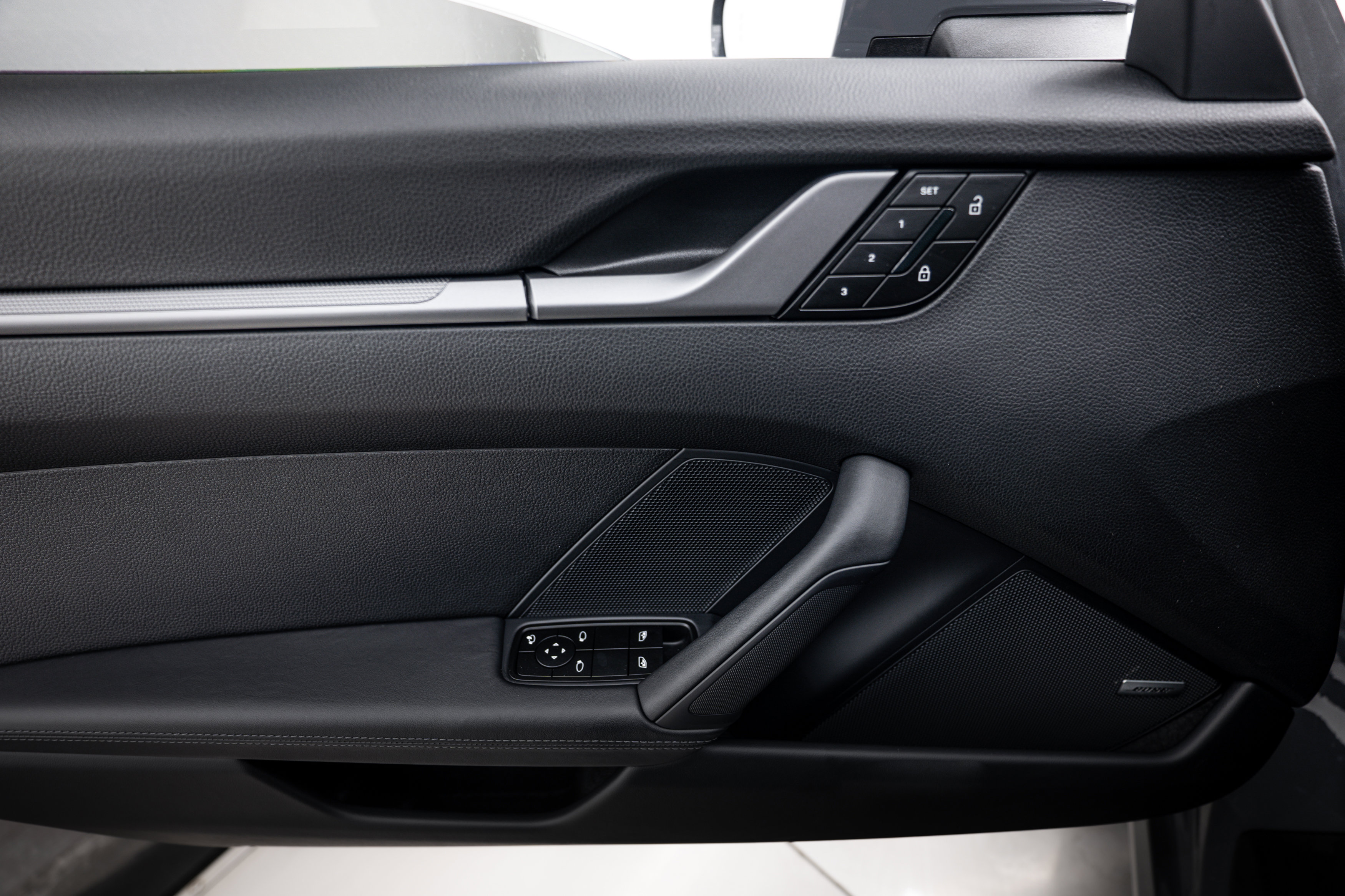 Certified 2025 Porsche 911 Carrera image 20