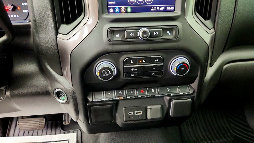 Used 2023 Chevrolet Silverado 1500 Custom Trail Boss w/ LPO, Dark Essentials Package AWD/4WD image 17