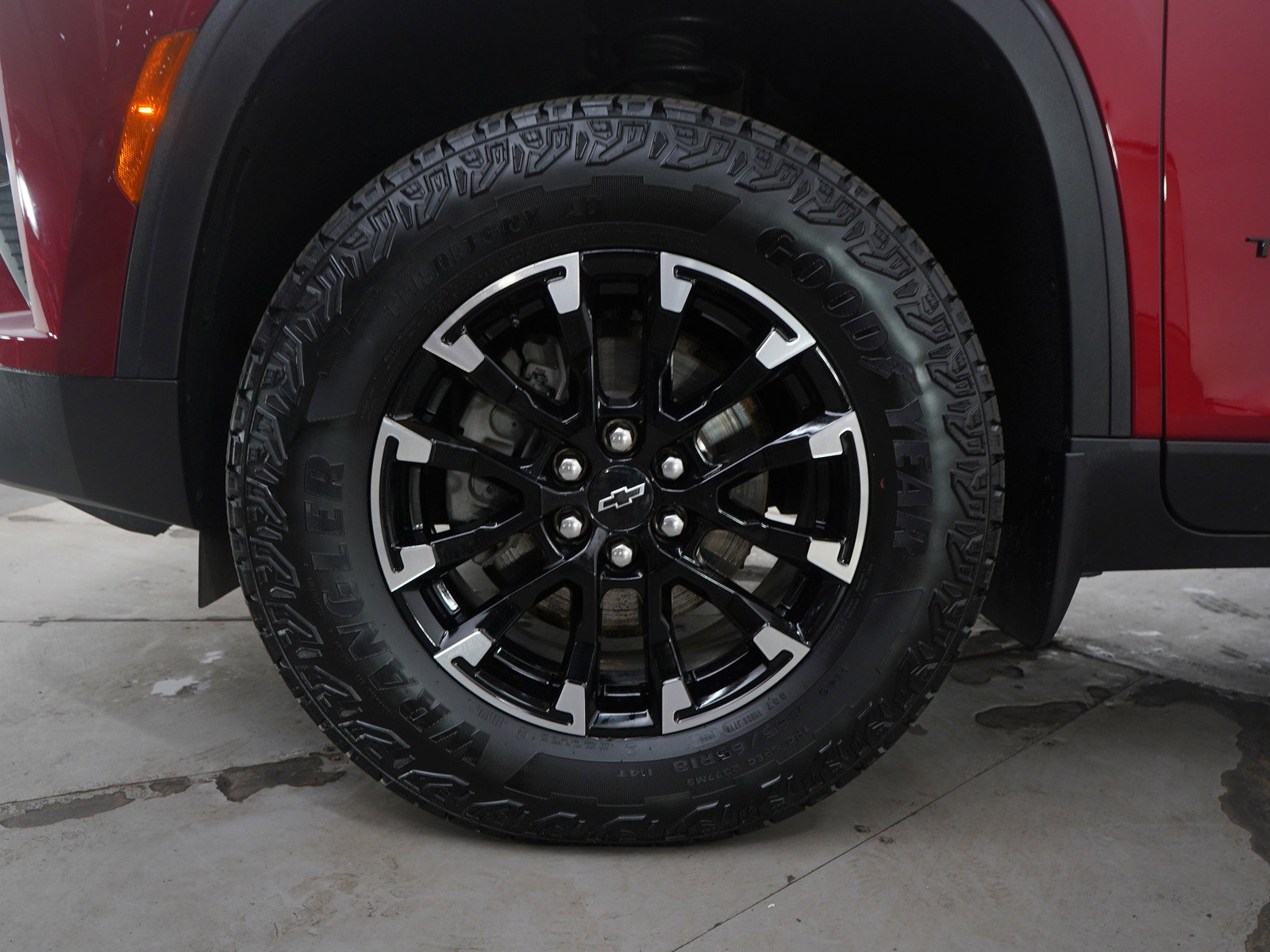 Used 2024 Chevrolet Traverse Z71 image 24